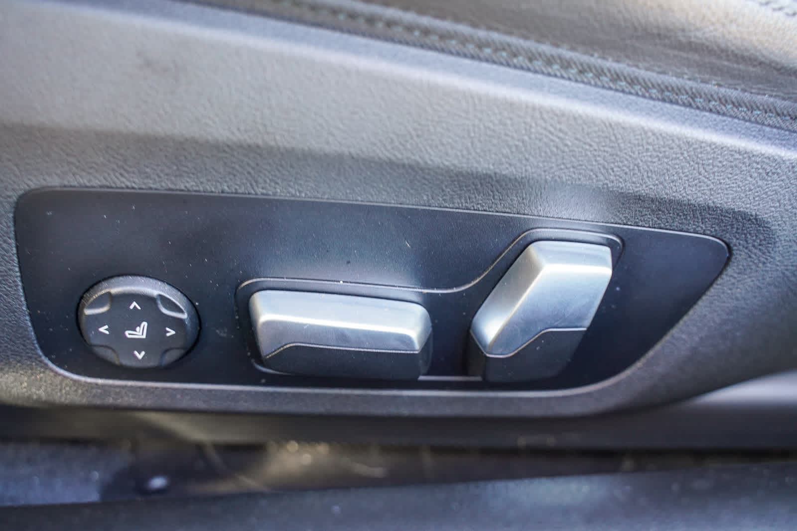 Thumbnail: 2022 BMW 4 Series - 19