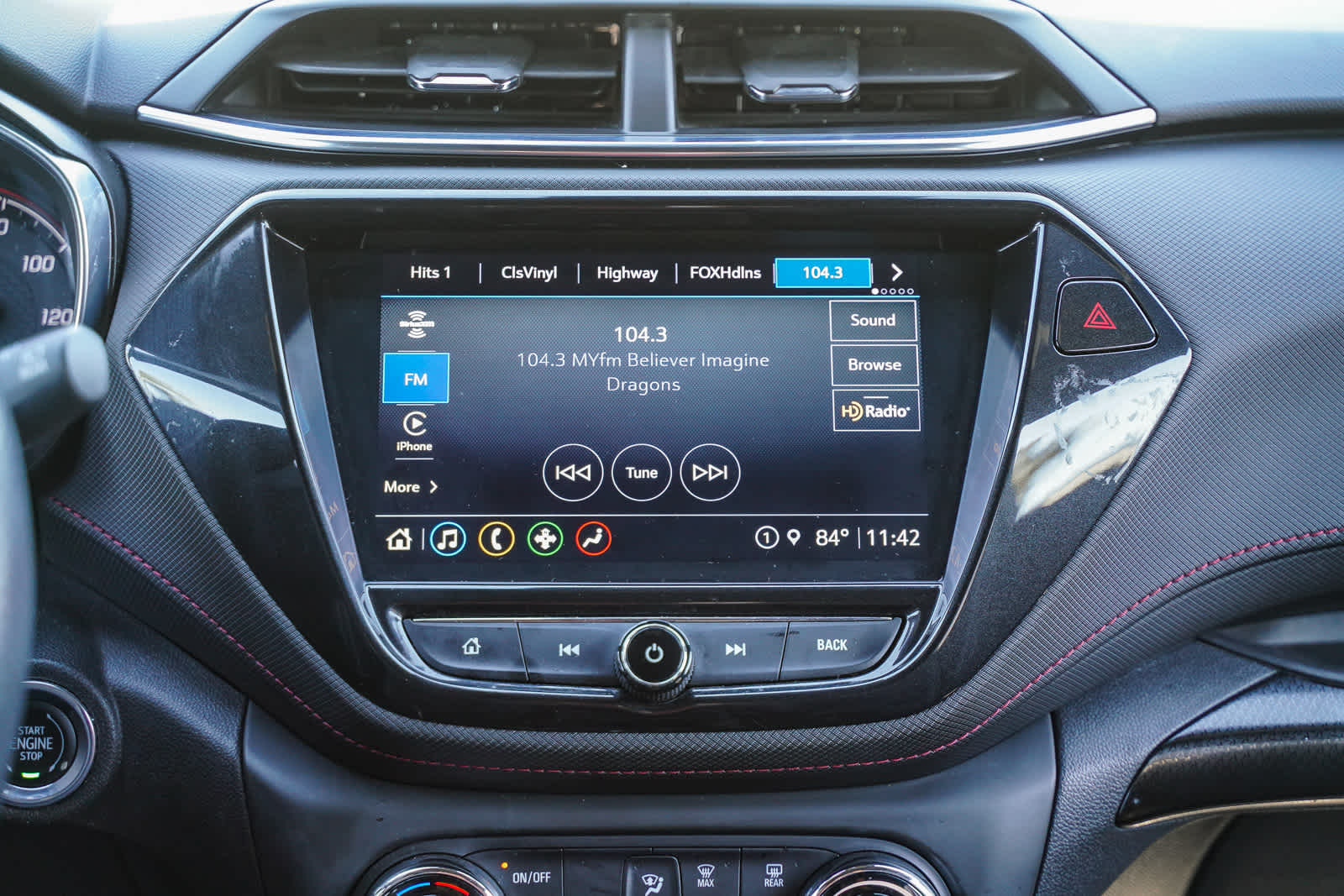 Thumbnail: 2023 Chevrolet TrailBlazer - 14