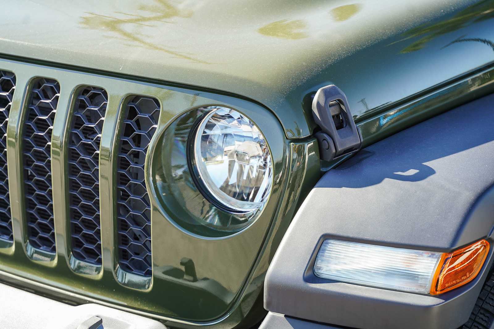 Thumbnail: 2024 Jeep Wrangler - 8