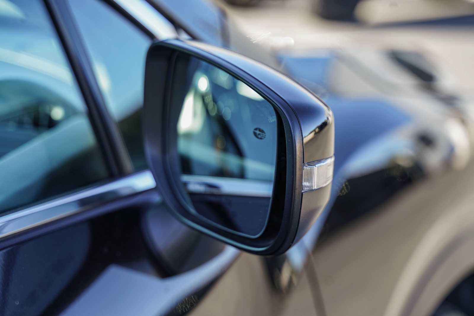 Thumbnail: 2021 Subaru Ascent - 10