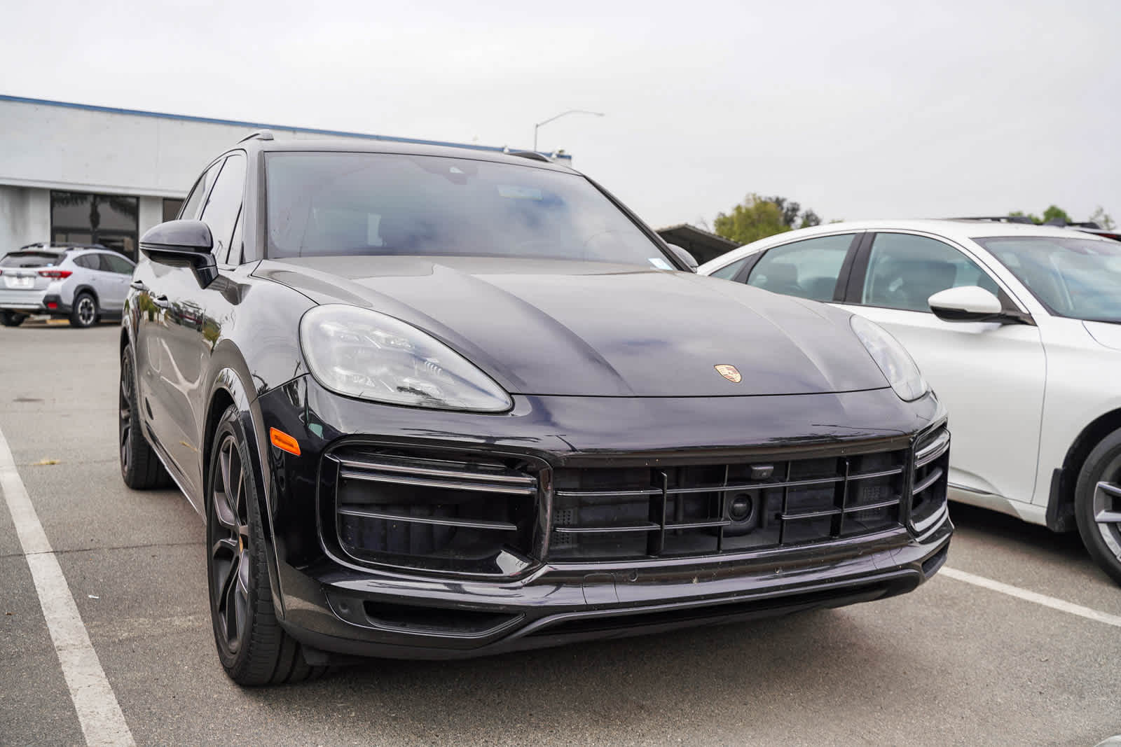 2020 Porsche Cayenne Turbo photo 3