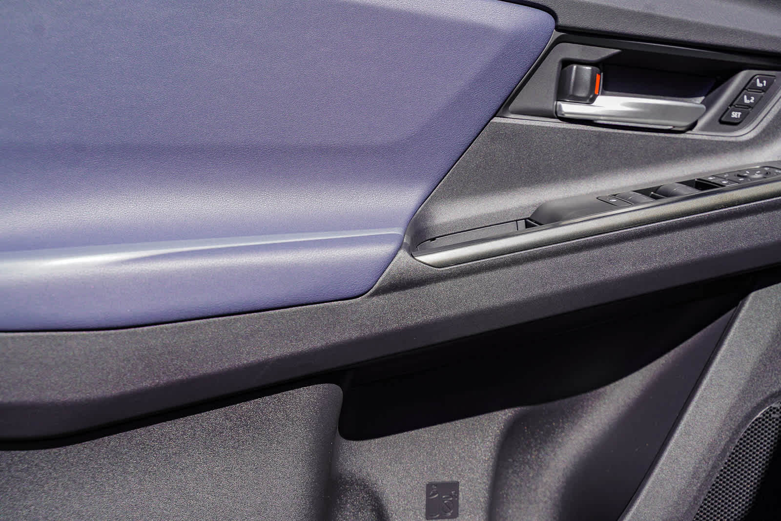 Thumbnail: 2026 Subaru Solterra - 21