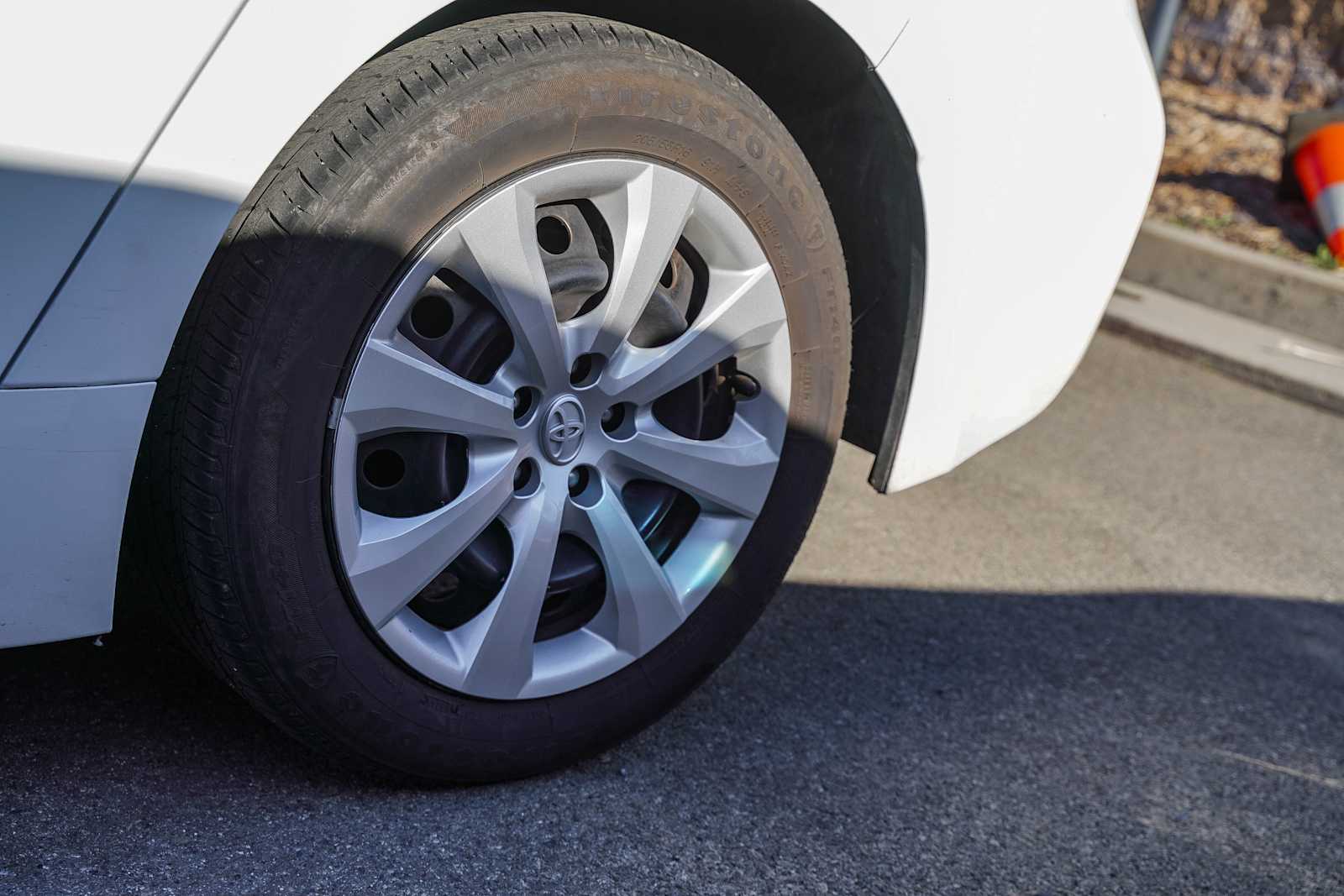 Thumbnail: 2024 Toyota Corolla - 8