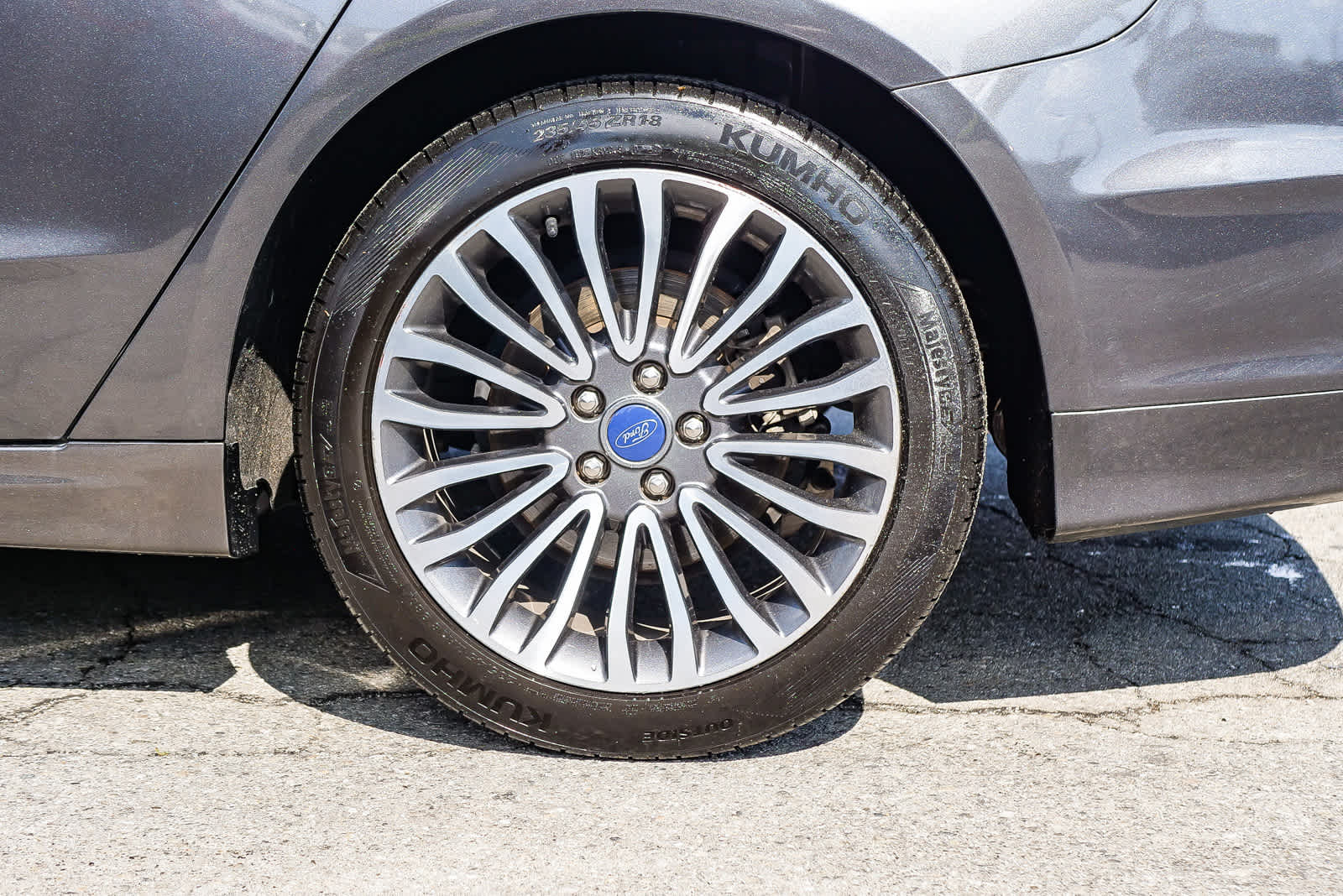 Thumbnail: 2017 Ford Fusion - 8