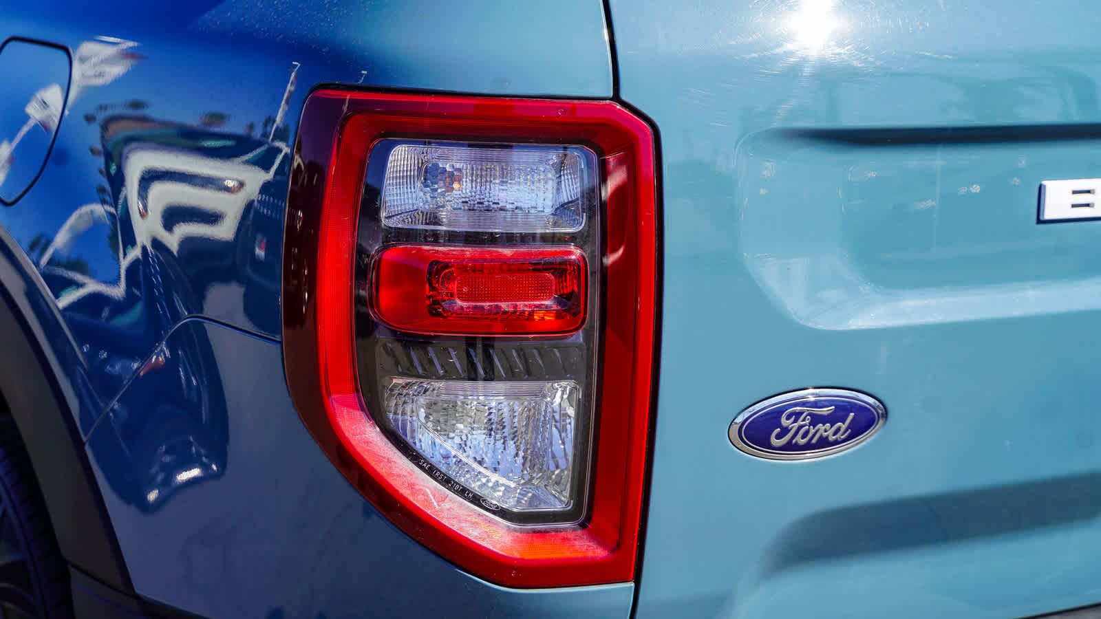 Thumbnail: 2022 Ford Bronco Sport - 7