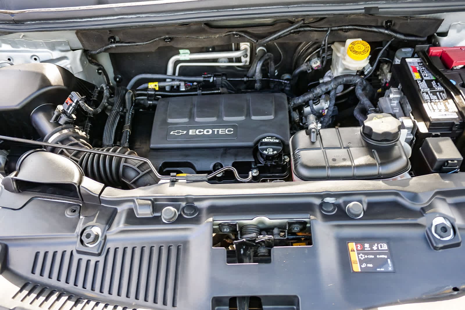 Thumbnail: 2017 Chevrolet Trax - 27