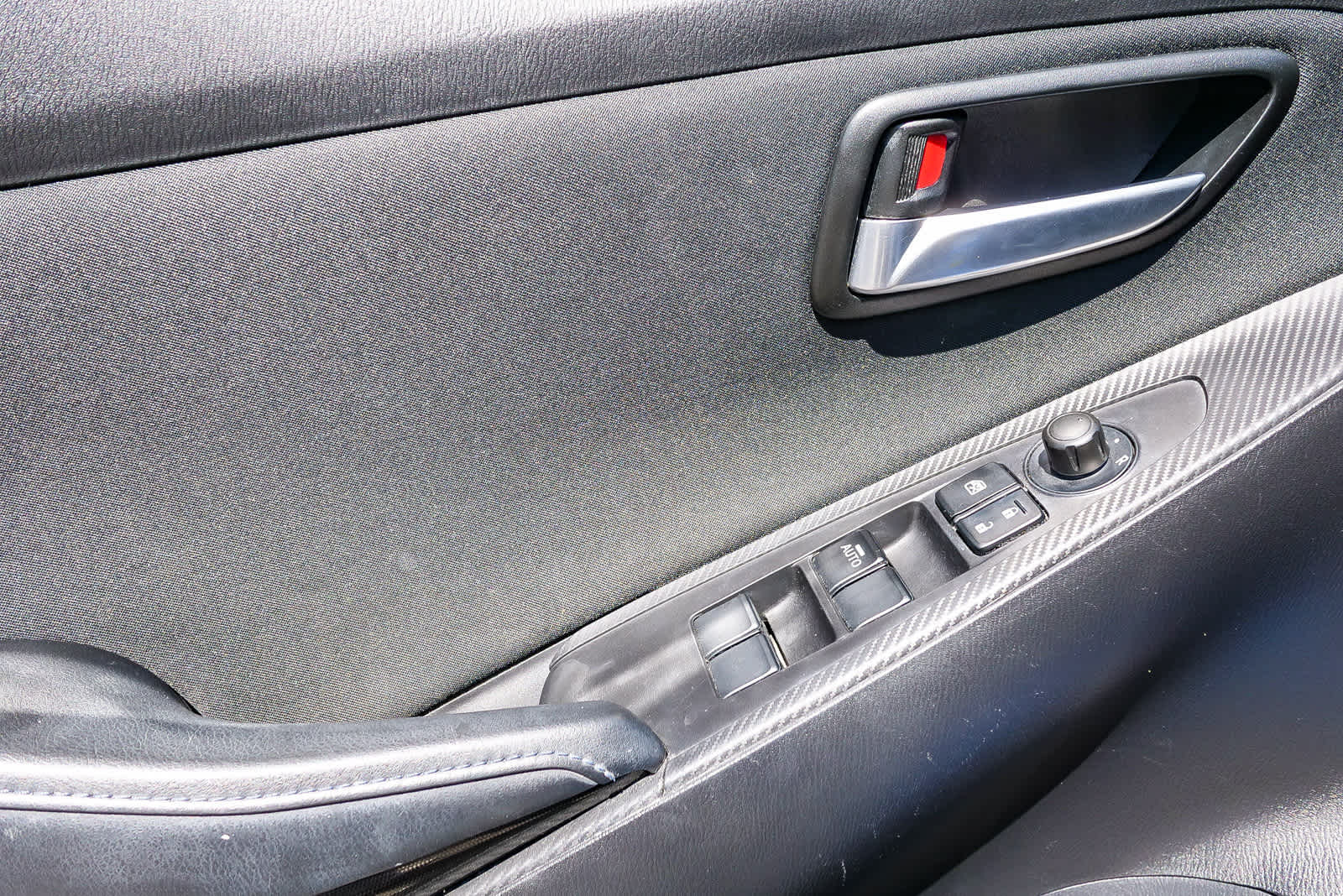 Thumbnail: 2017 Toyota Yaris iA - 23