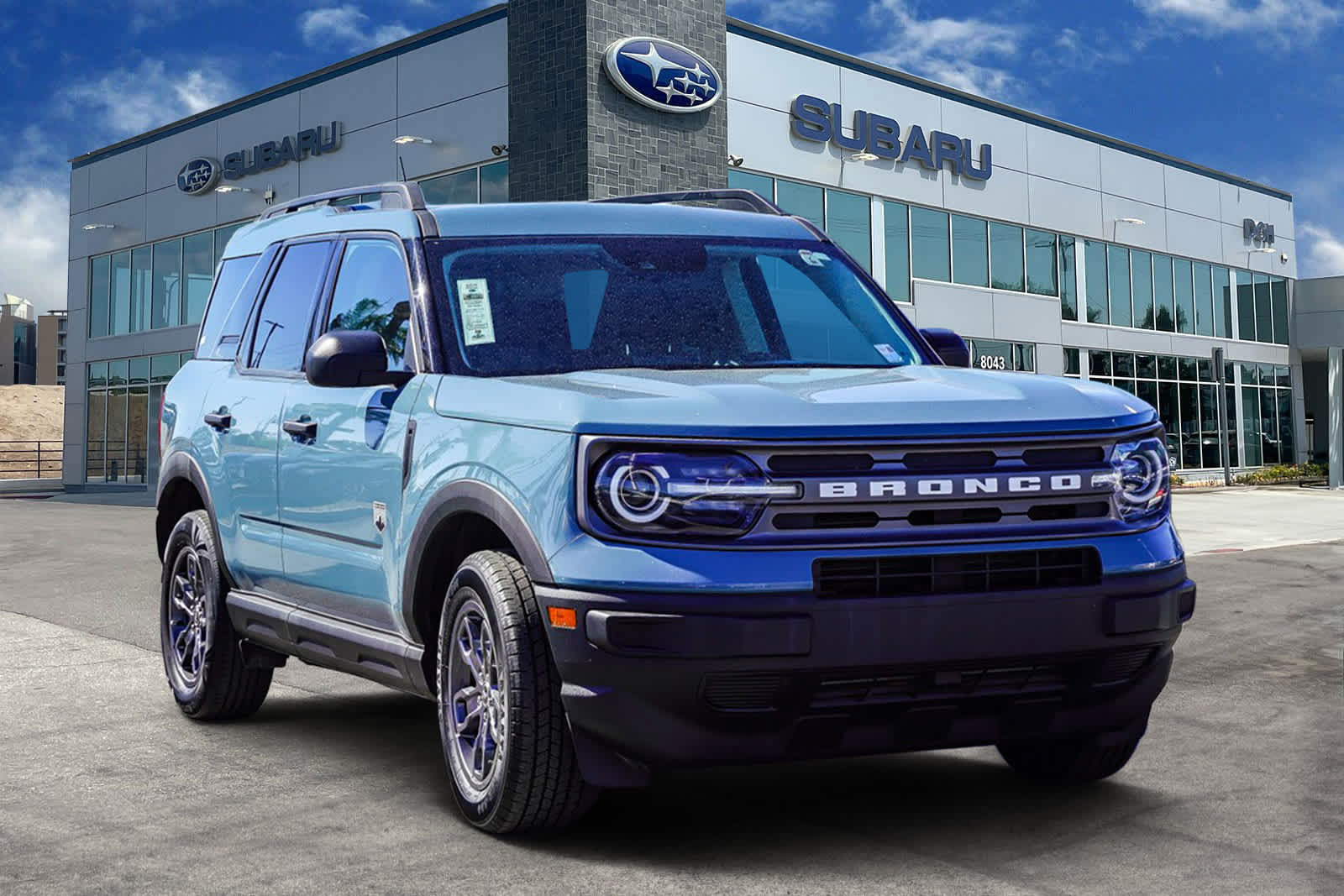 Thumbnail: 2022 Ford Bronco Sport - 3