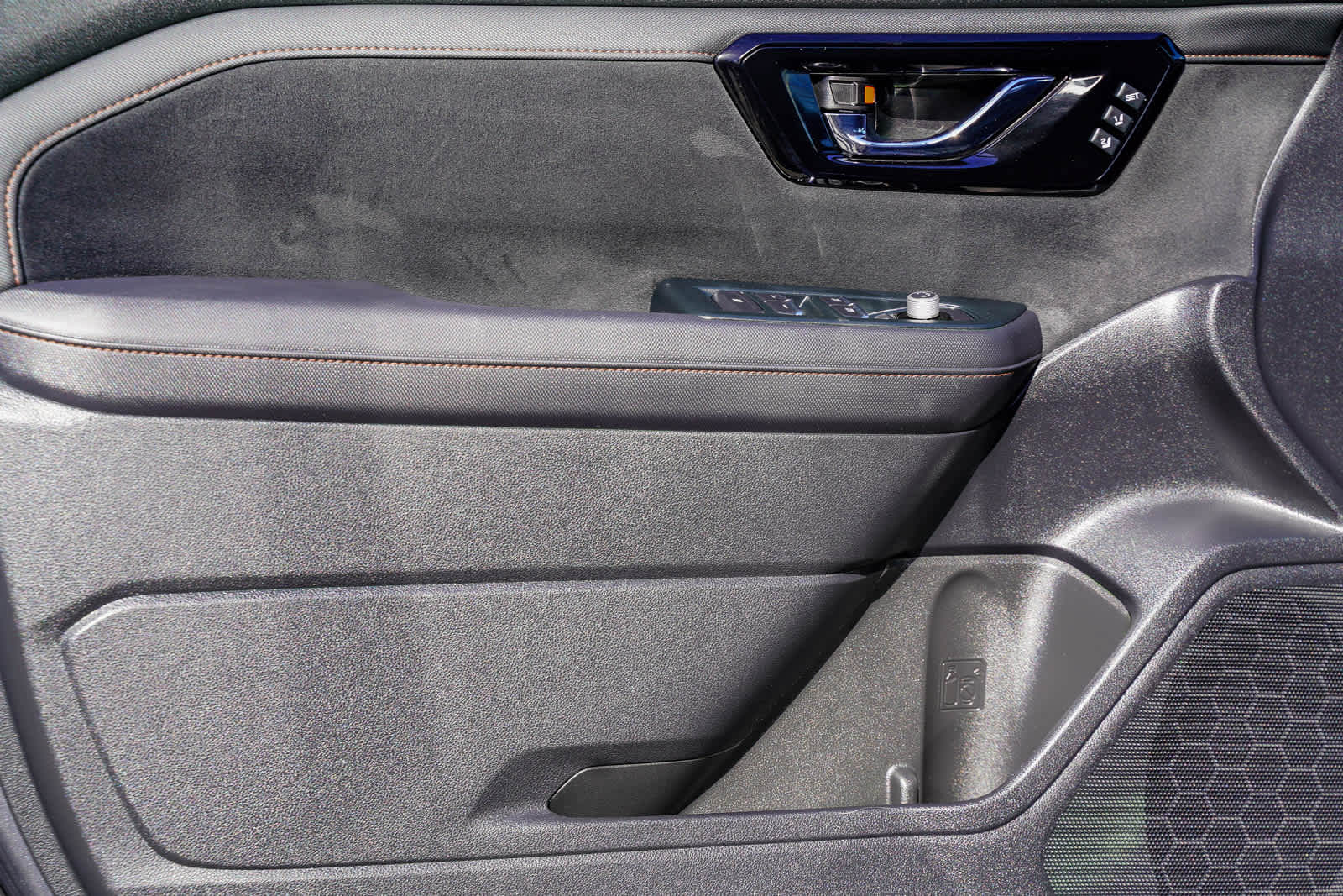 Thumbnail: 2025 Subaru Forester - 17