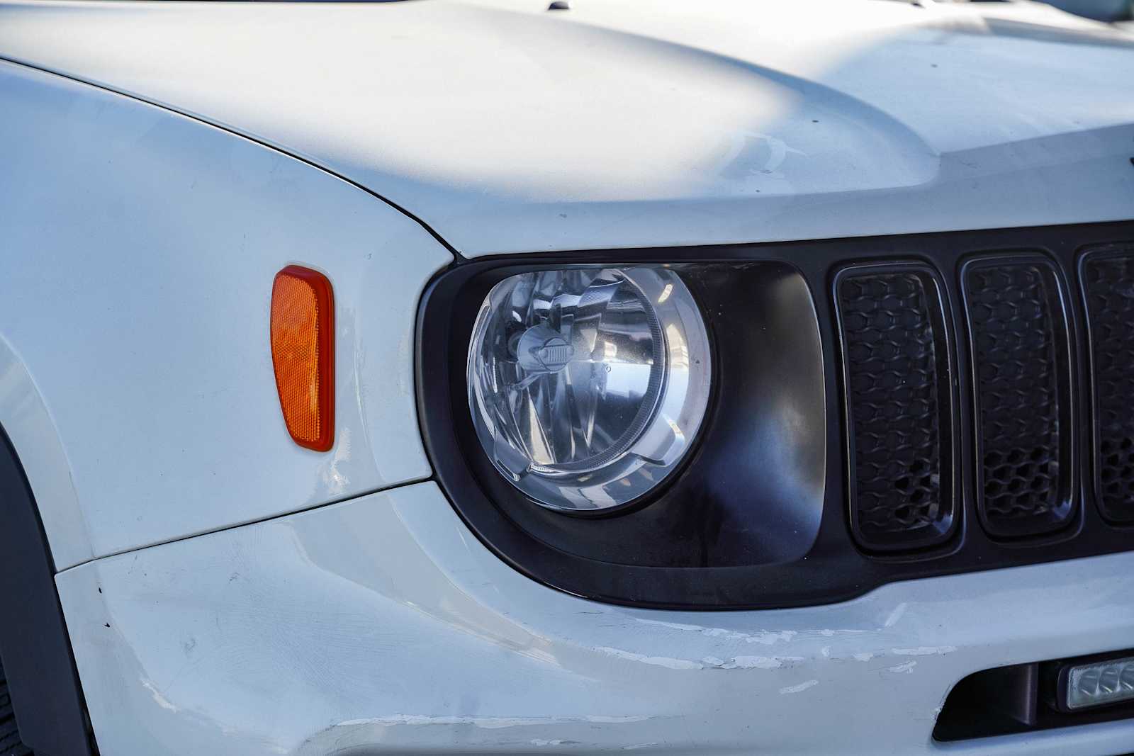 Thumbnail: 2020 Jeep Renegade - 3