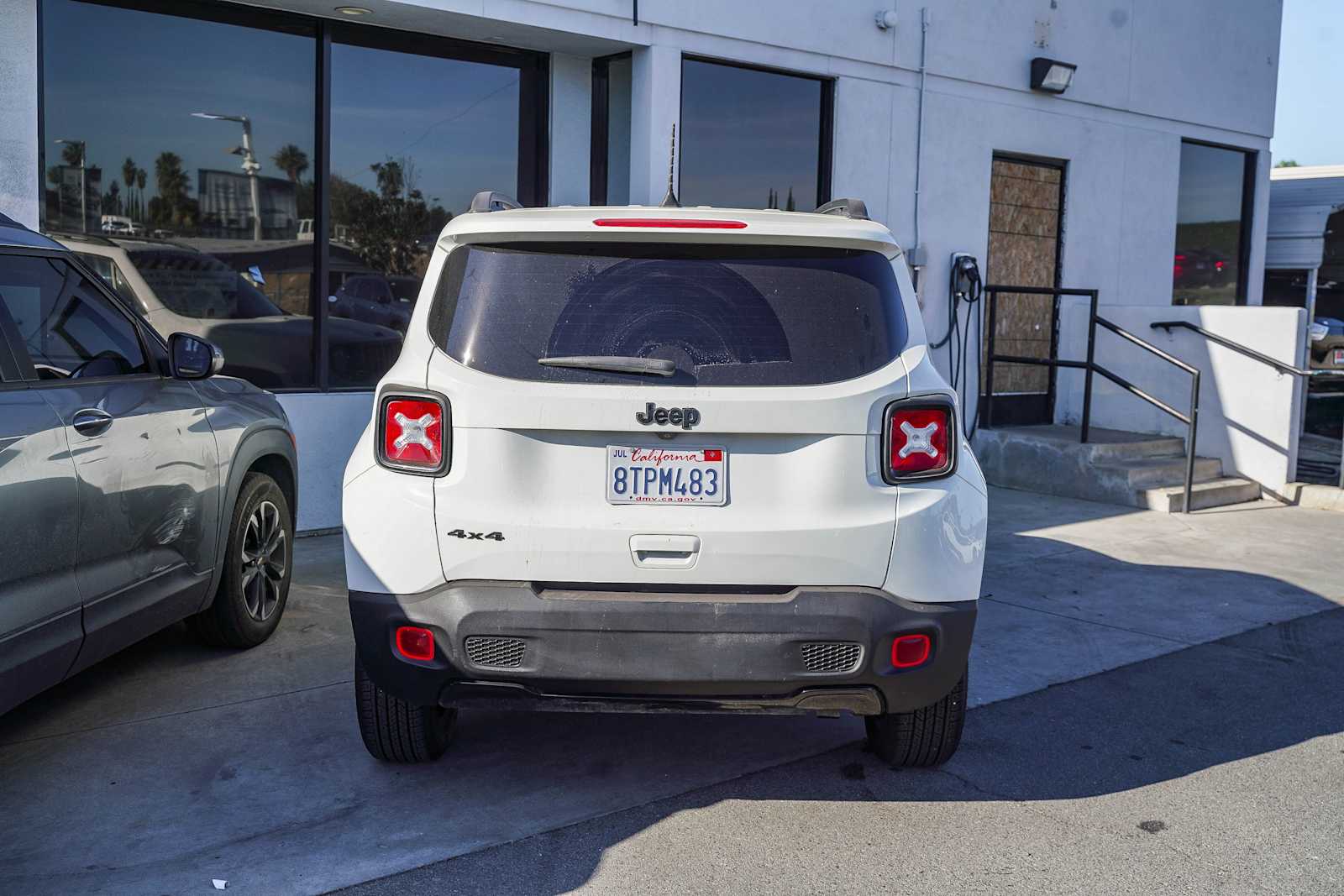 Thumbnail: 2020 Jeep Renegade - 14