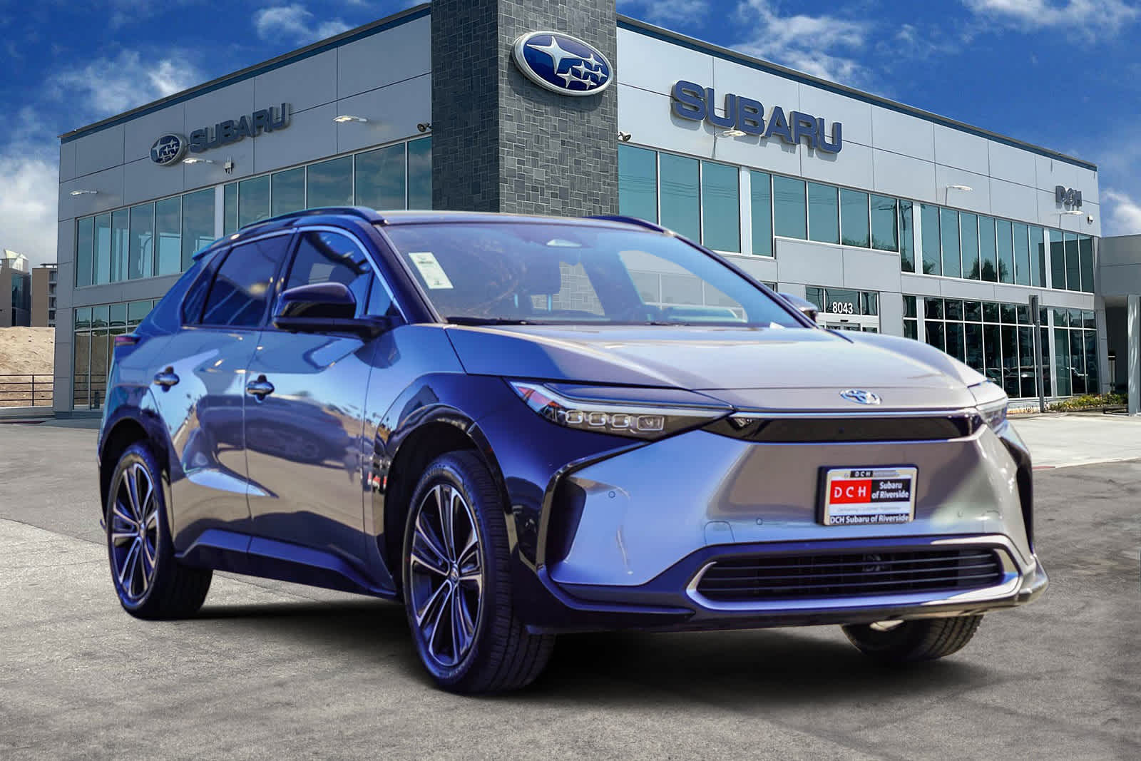 Thumbnail: 2023 Toyota bZ4X - 3