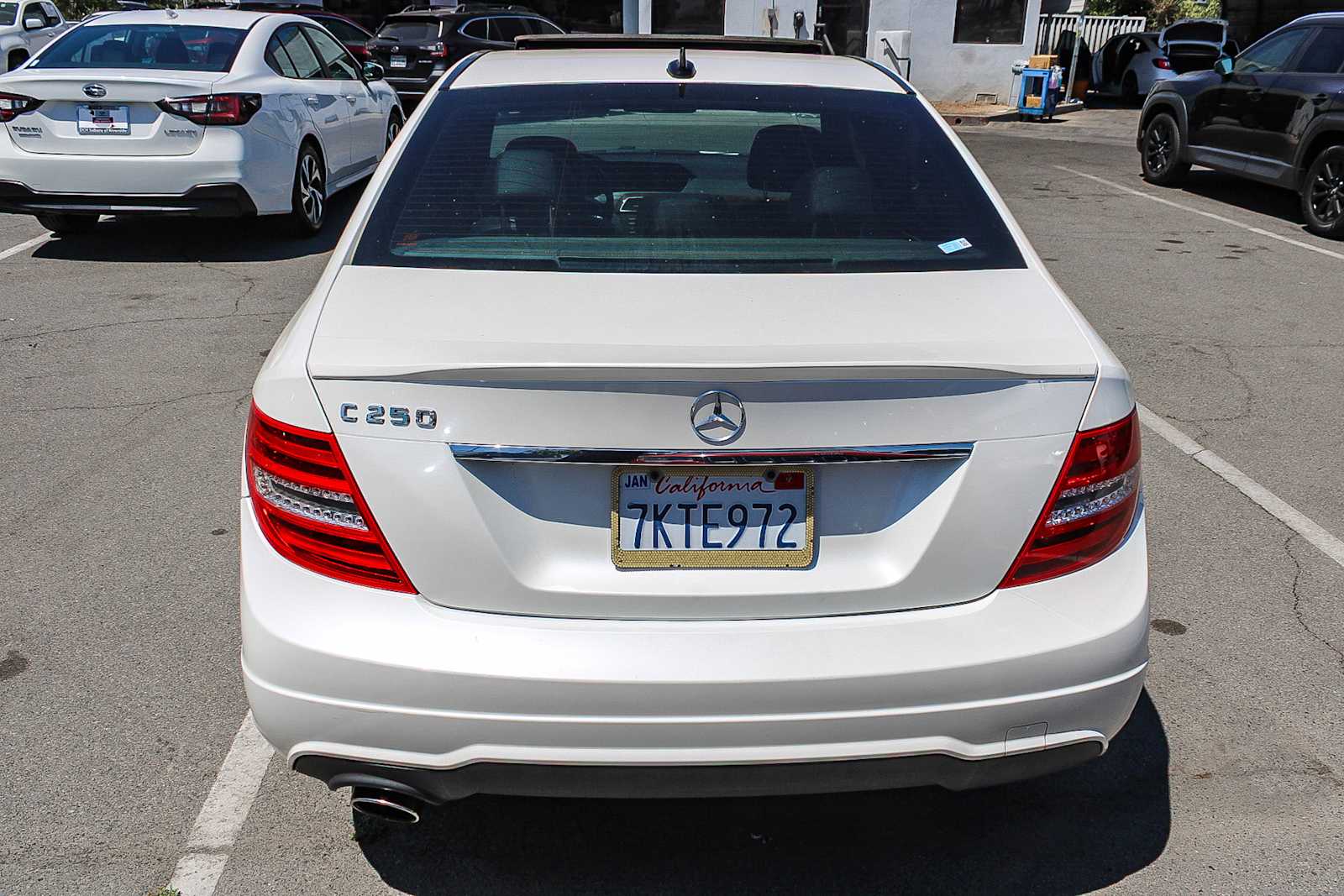 Thumbnail: 2014 Mercedes-Benz C-Class - 6