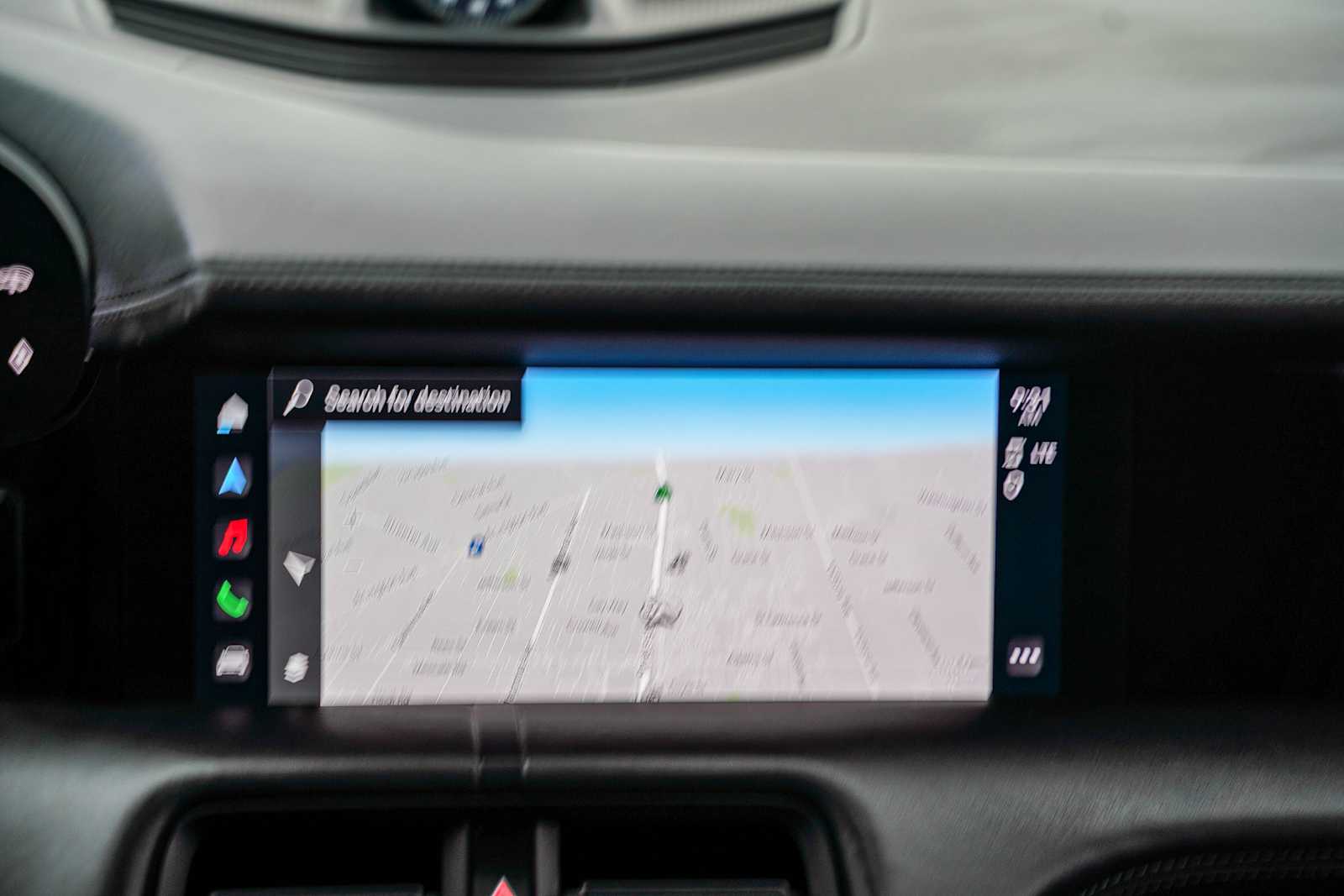 Thumbnail: 2021 Porsche Taycan - 14