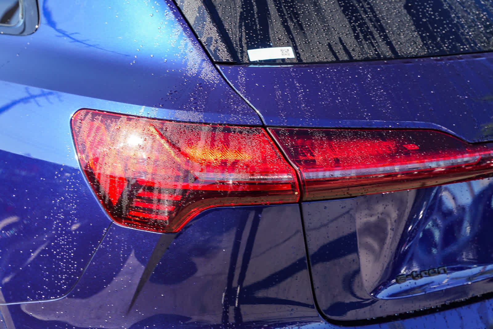 Thumbnail: 2022 Audi e-tron - 7