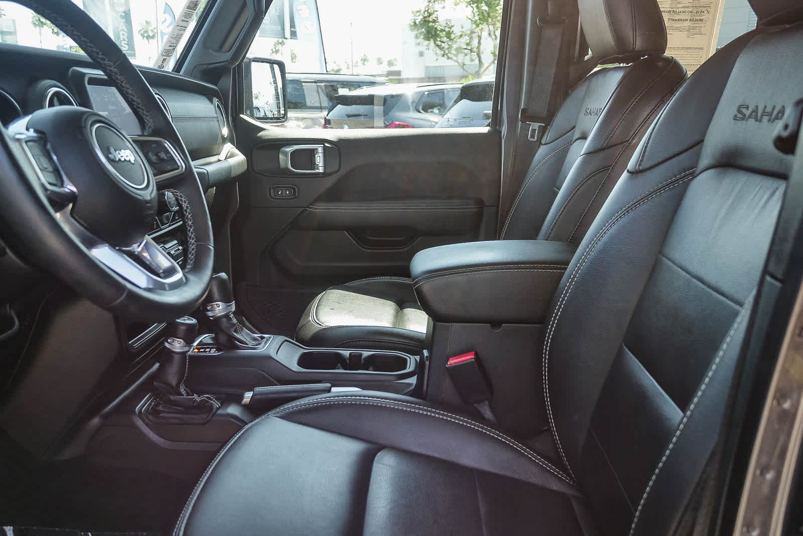 Thumbnail: 2021 Jeep Wrangler - 17