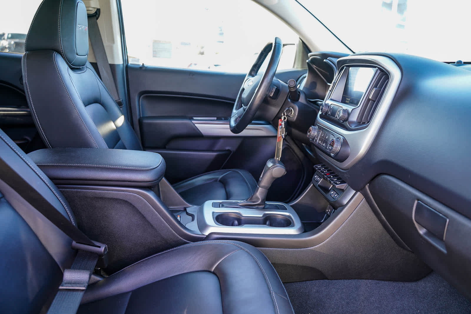 Thumbnail: 2021 Chevrolet Colorado - 15