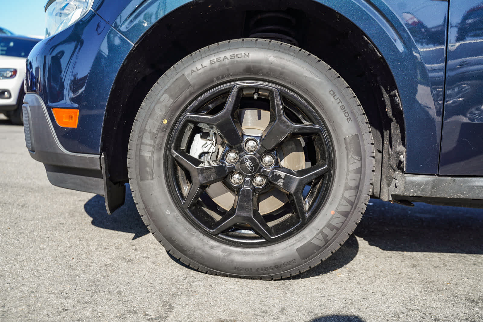 Thumbnail: 2022 Ford Maverick - 9