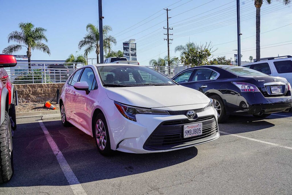 Used 2024 Toyota Corolla LE Sedan