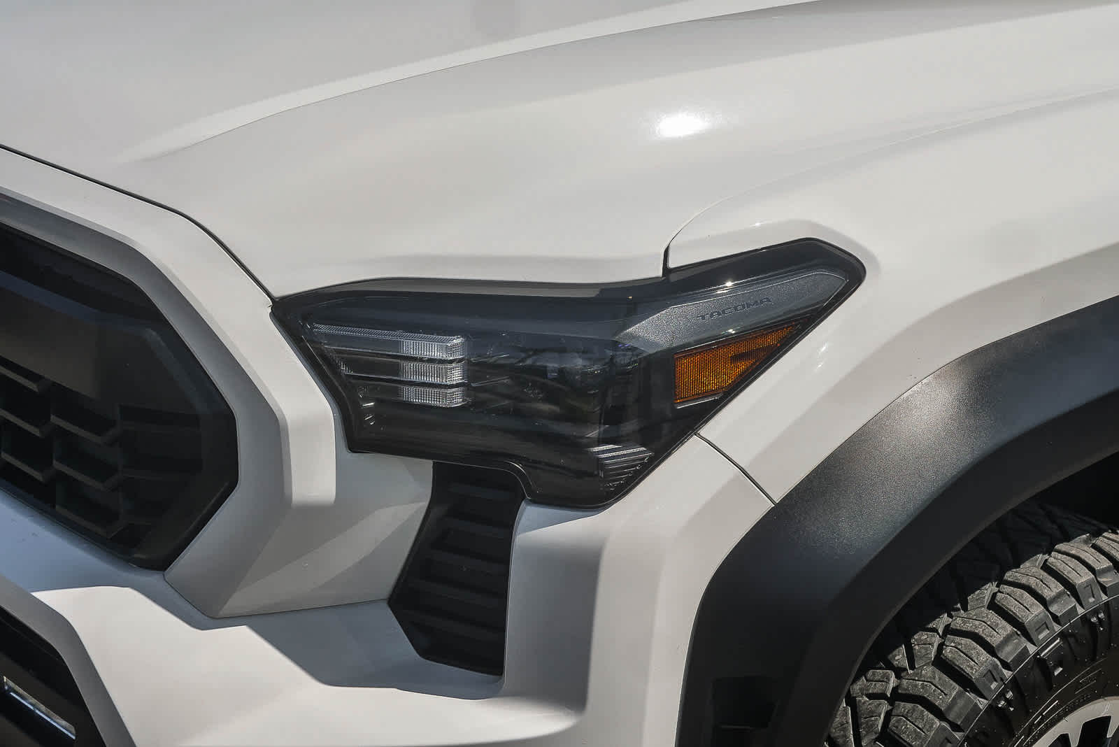 2024 Toyota Tacoma TRD Off Road - Photo 9