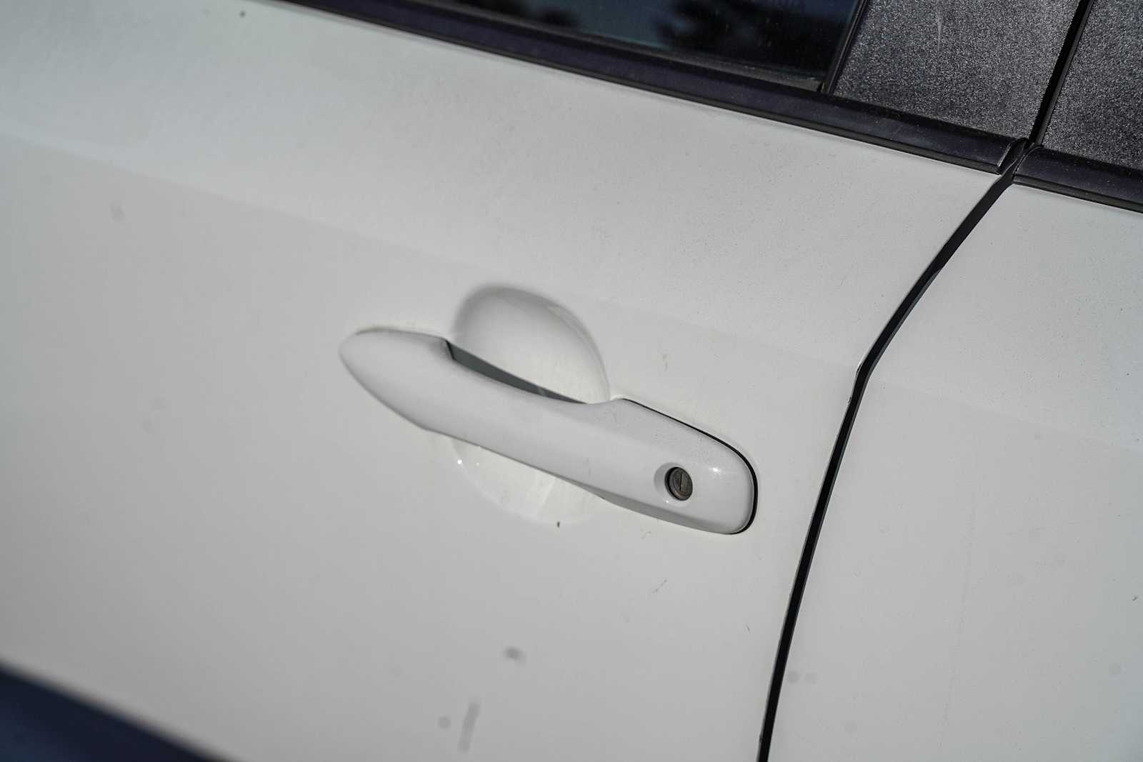 Thumbnail: 2024 Toyota Corolla - 10