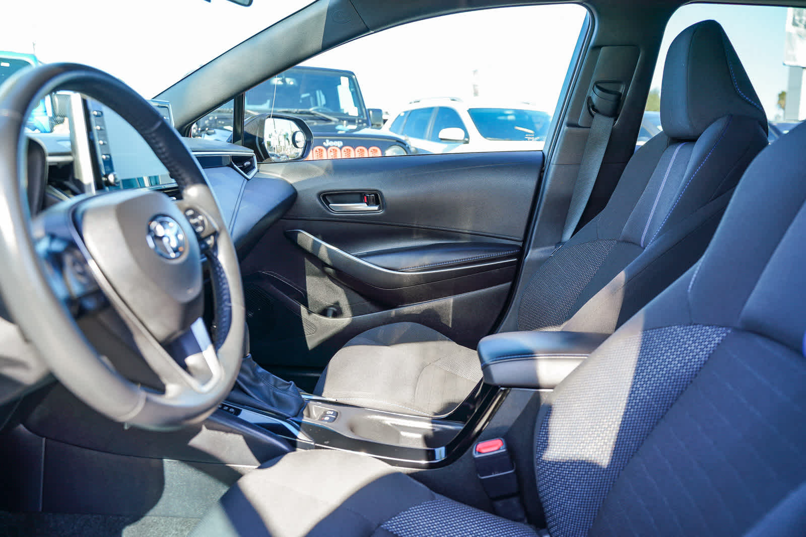 Thumbnail: 2020 Toyota Corolla - 17