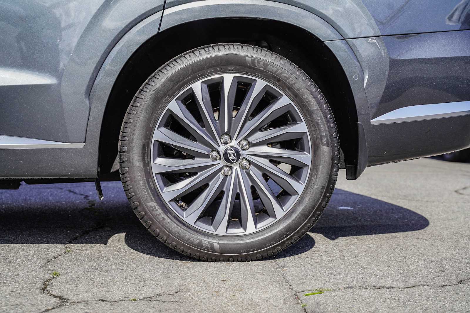 Thumbnail: 2023 Hyundai Palisade - 8