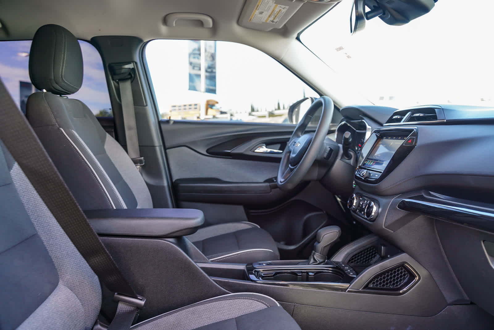 Thumbnail: 2021 Chevrolet TrailBlazer - 16