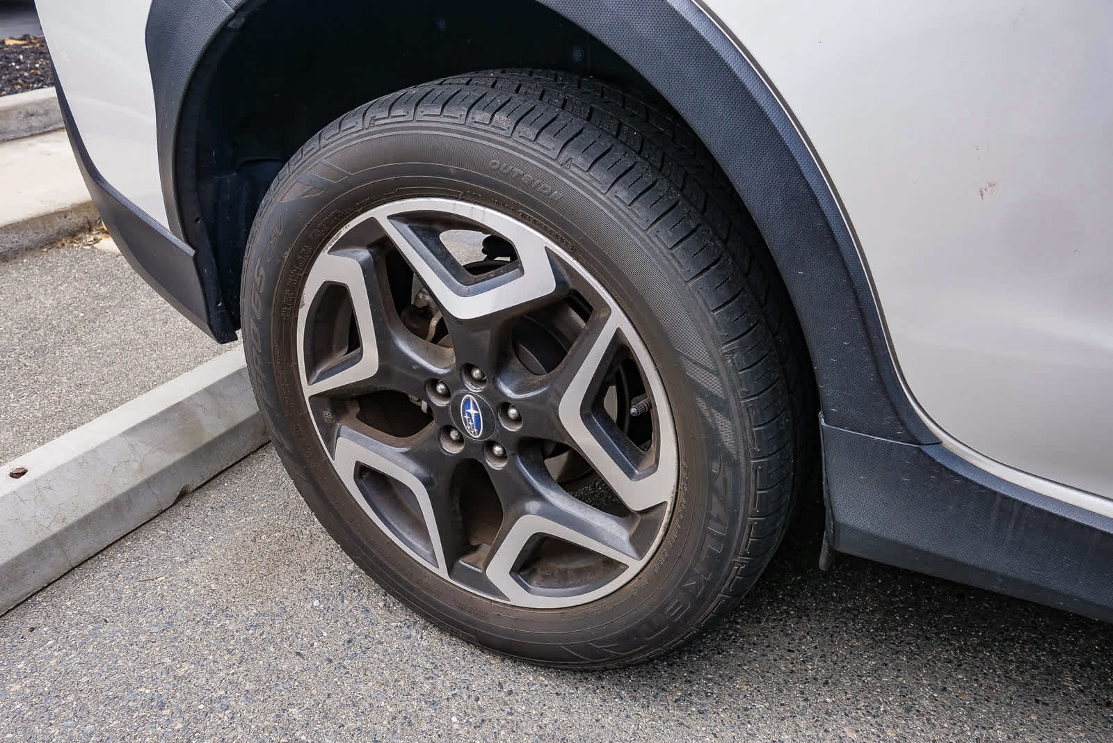 Thumbnail: 2020 Subaru Crosstrek - 10