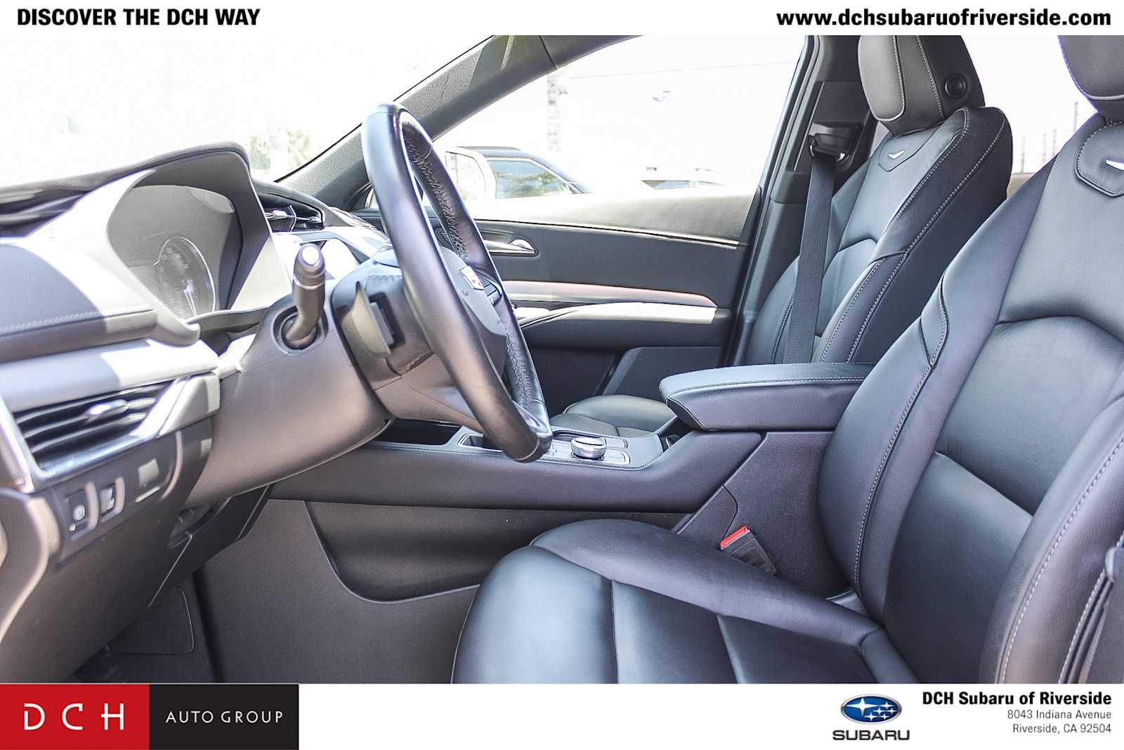 Thumbnail: 2020 Cadillac XT4 - 16