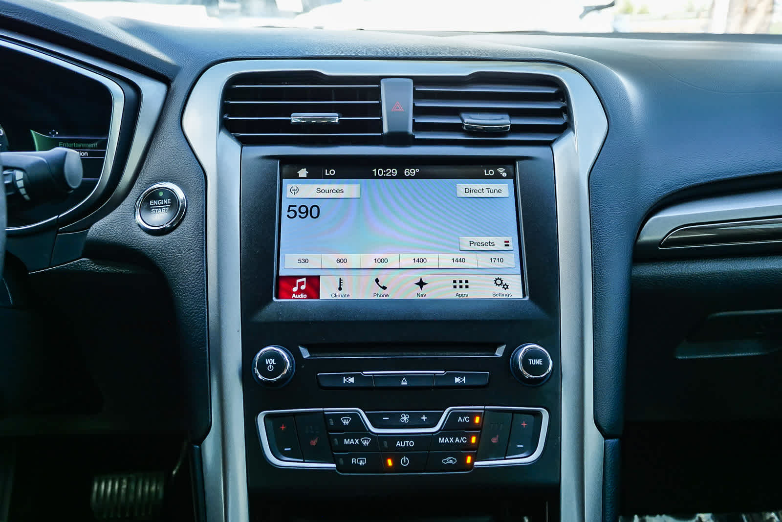 Thumbnail: 2017 Ford Fusion - 14