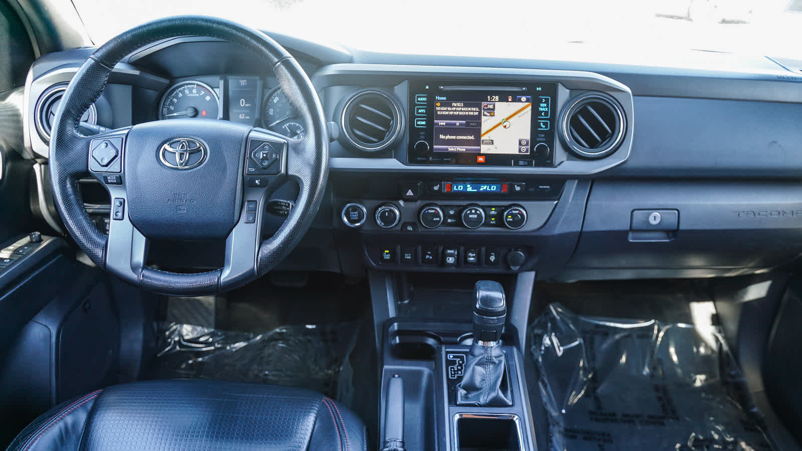 Thumbnail: 2019 Toyota Tacoma - 12