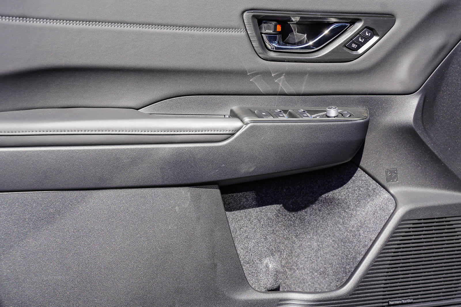 Thumbnail: 2026 Subaru Outback - 17