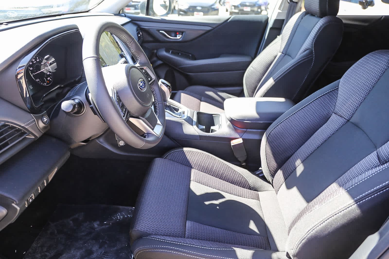 Thumbnail: 2025 Subaru Outback - 18