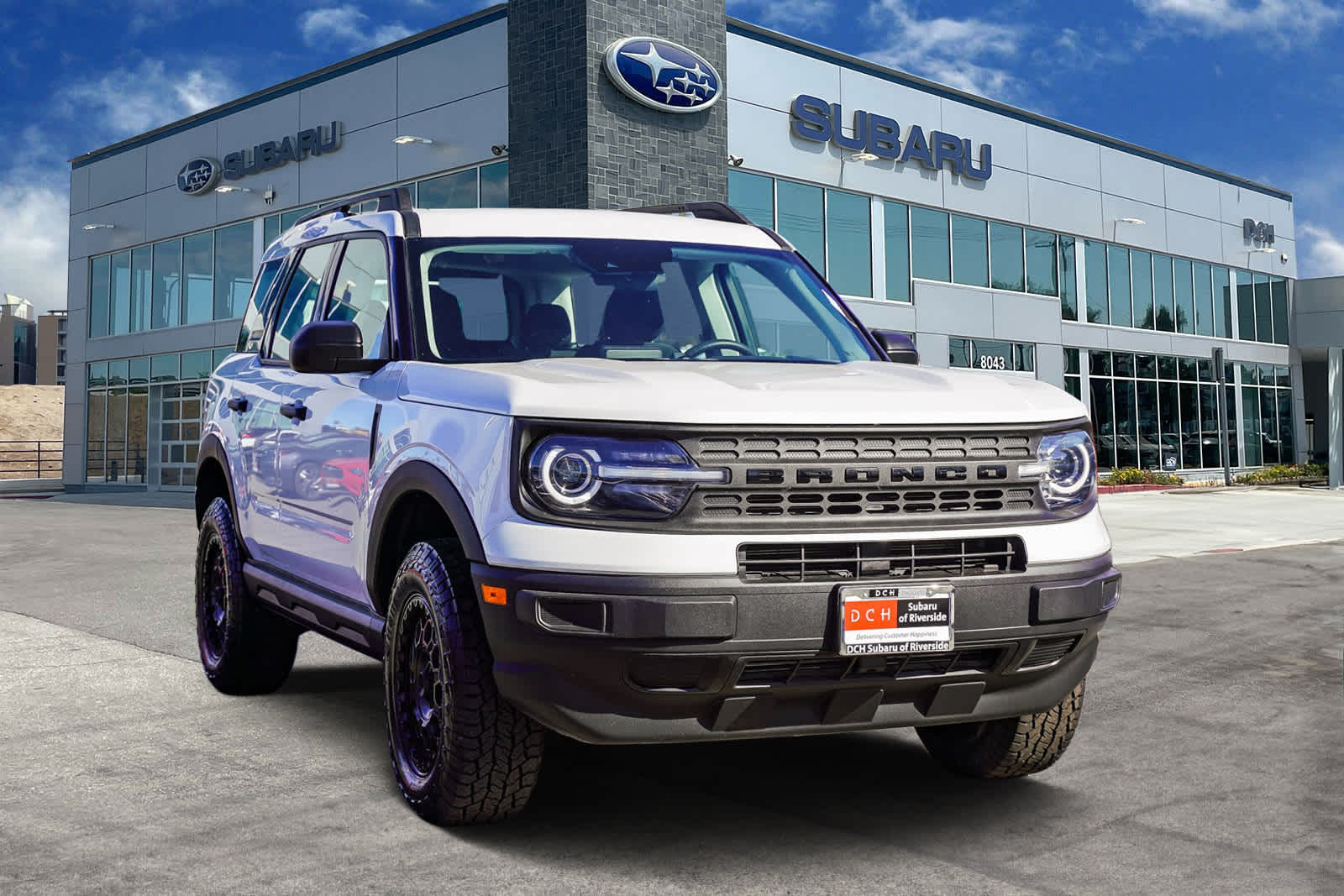 Thumbnail: 2022 Ford Bronco Sport - 3