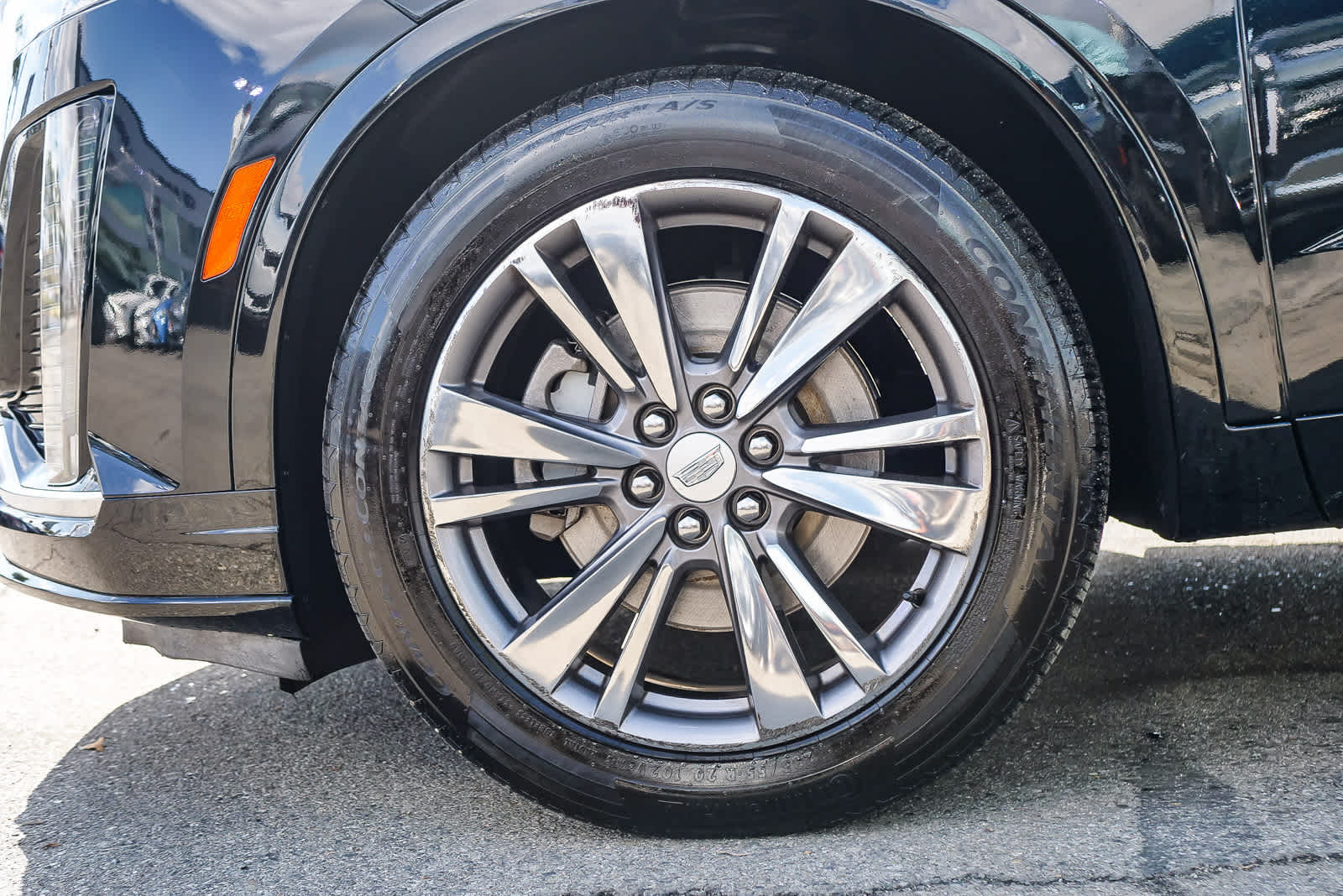 Thumbnail: 2020 Cadillac XT6 - 9