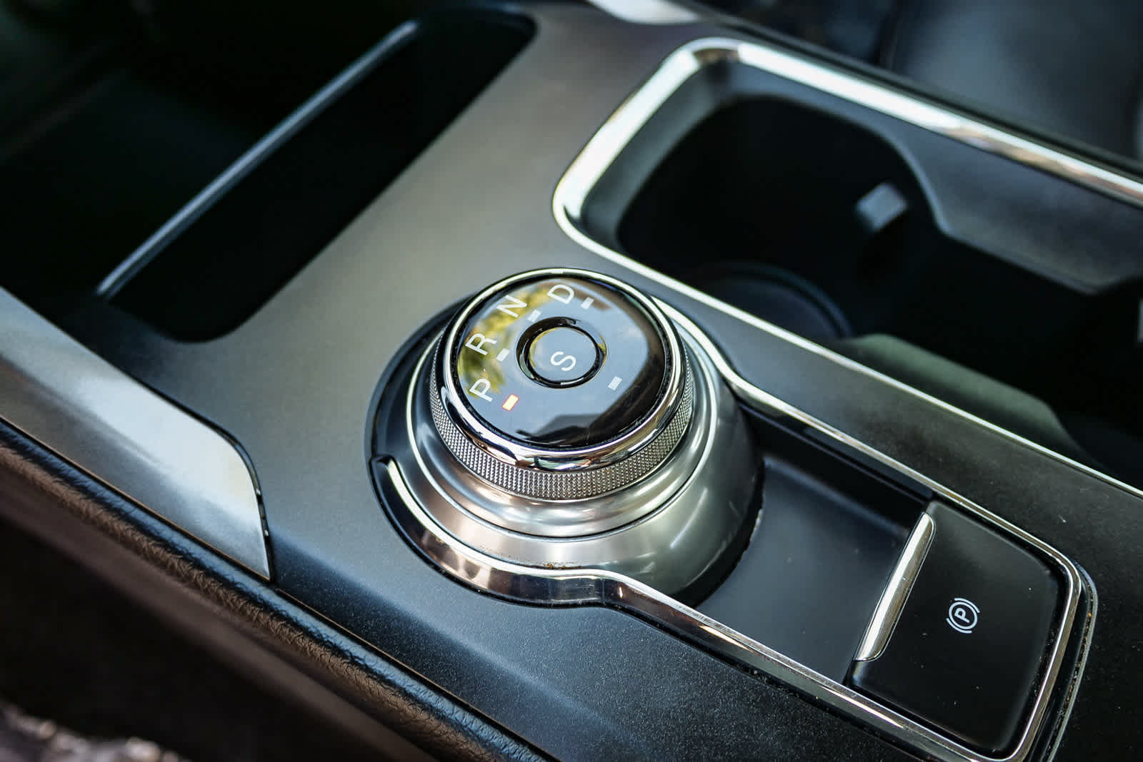 Thumbnail: 2017 Ford Fusion - 19