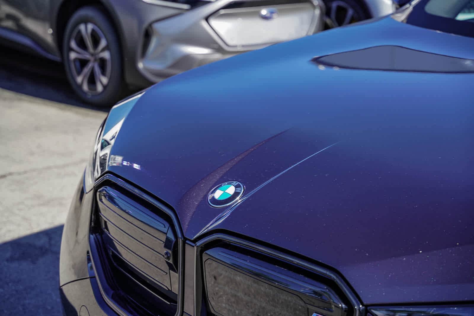 Thumbnail: 2025 BMW M5 - 10