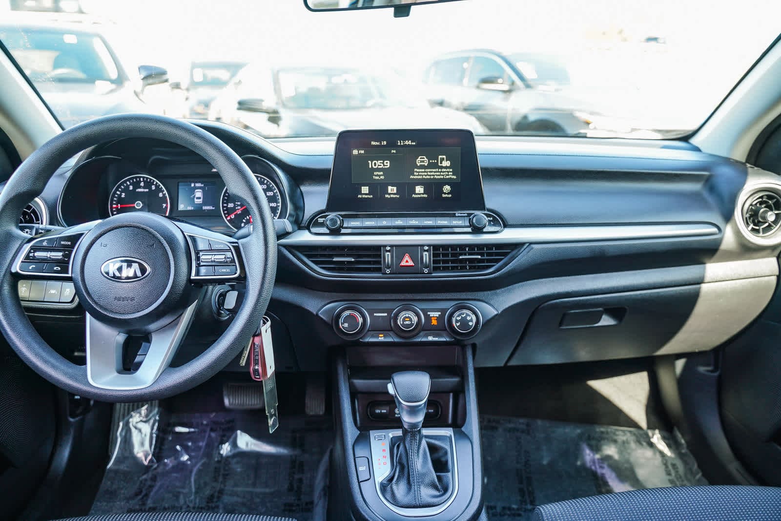 Thumbnail: 2021 Kia Forte - 12