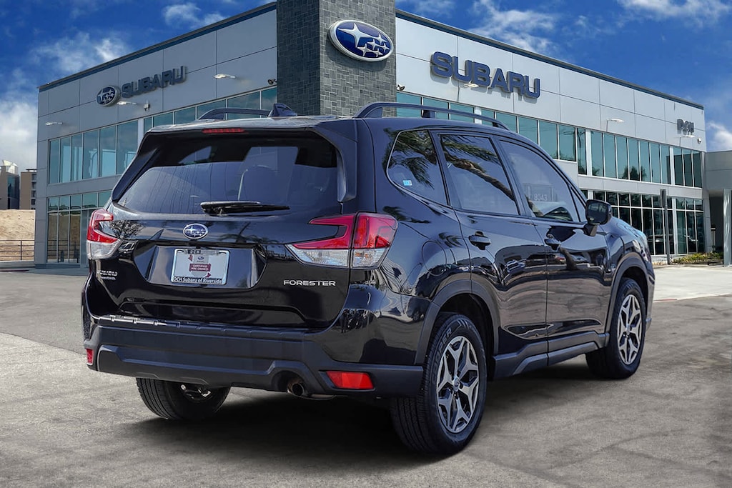 Used 2021 Subaru Forester Premium SUV