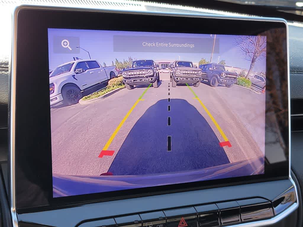 Thumbnail: 2022 Jeep Compass - 25