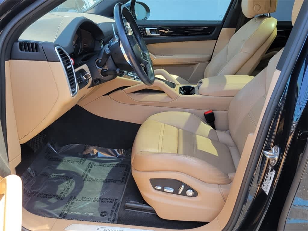 2021 Porsche Cayenne  3