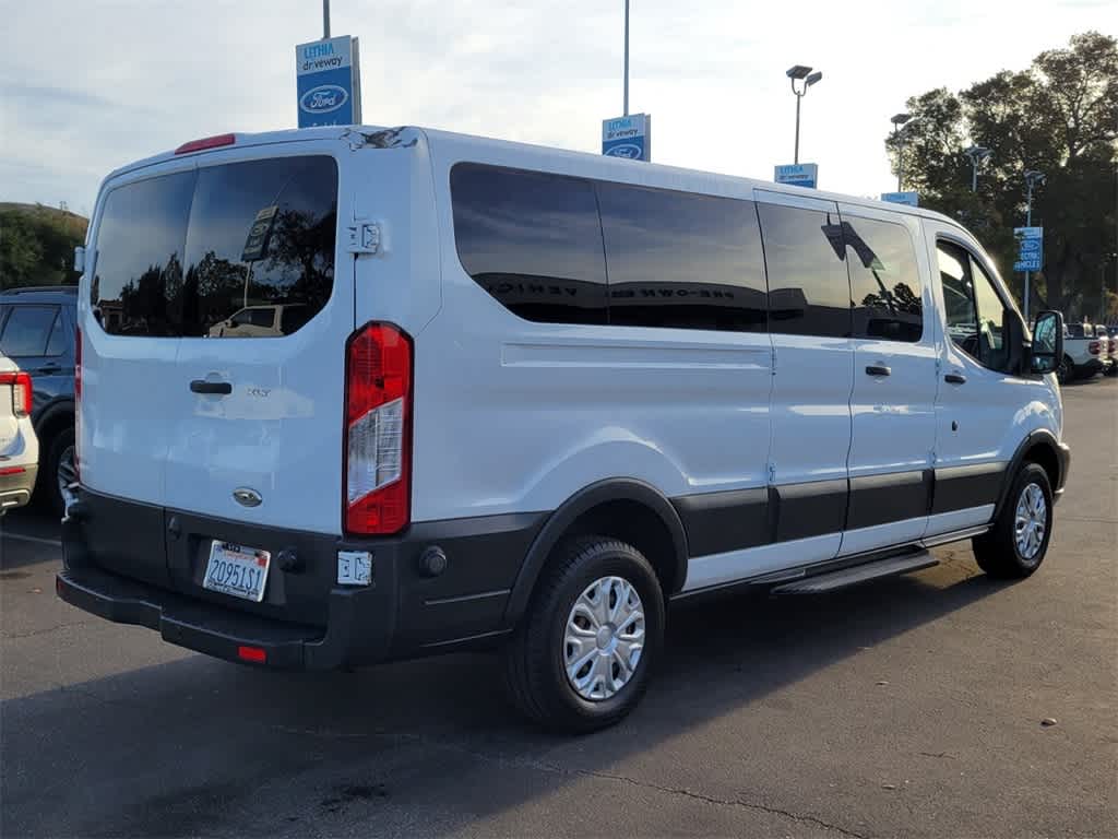 Thumbnail: 2015 Ford Transit Series - 6