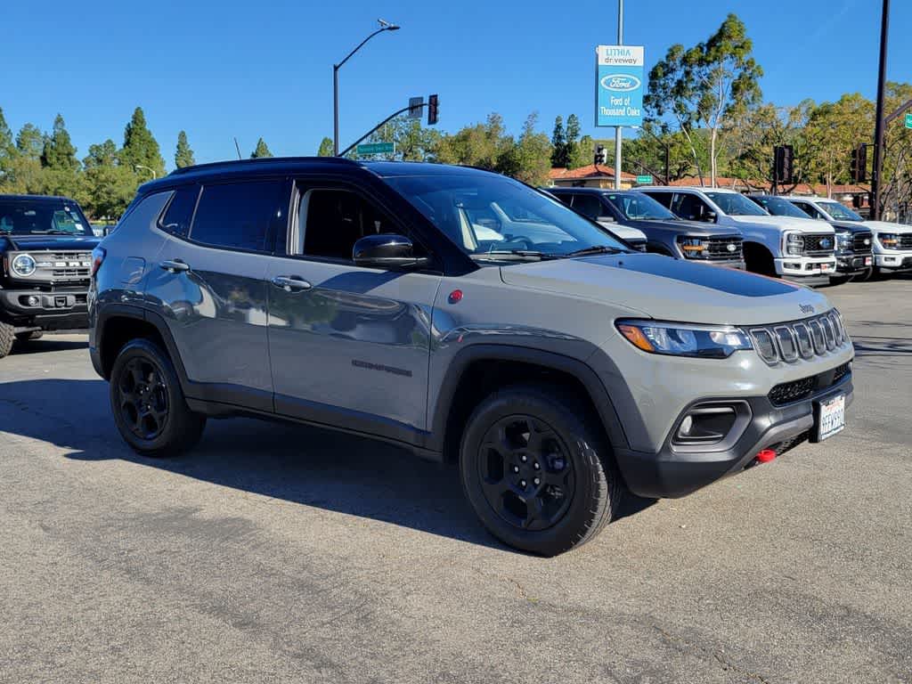 Thumbnail: 2022 Jeep Compass - 9