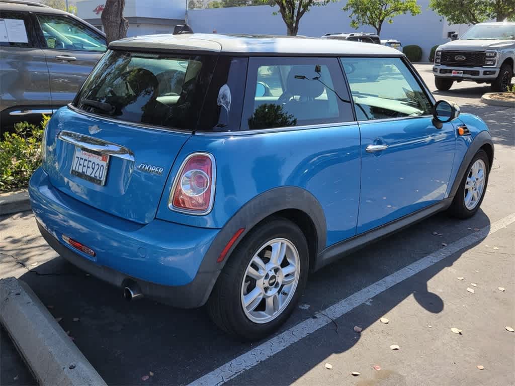 Thumbnail: 2013 MINI Cooper Hardtop - 6