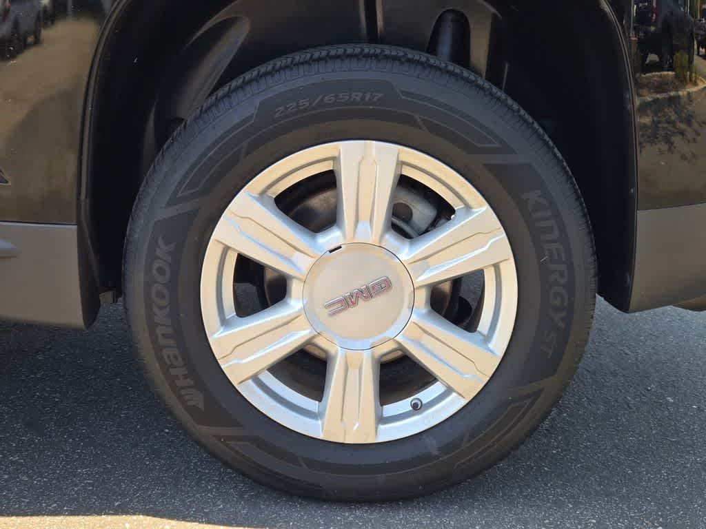 Thumbnail: 2015 GMC Terrain - 9