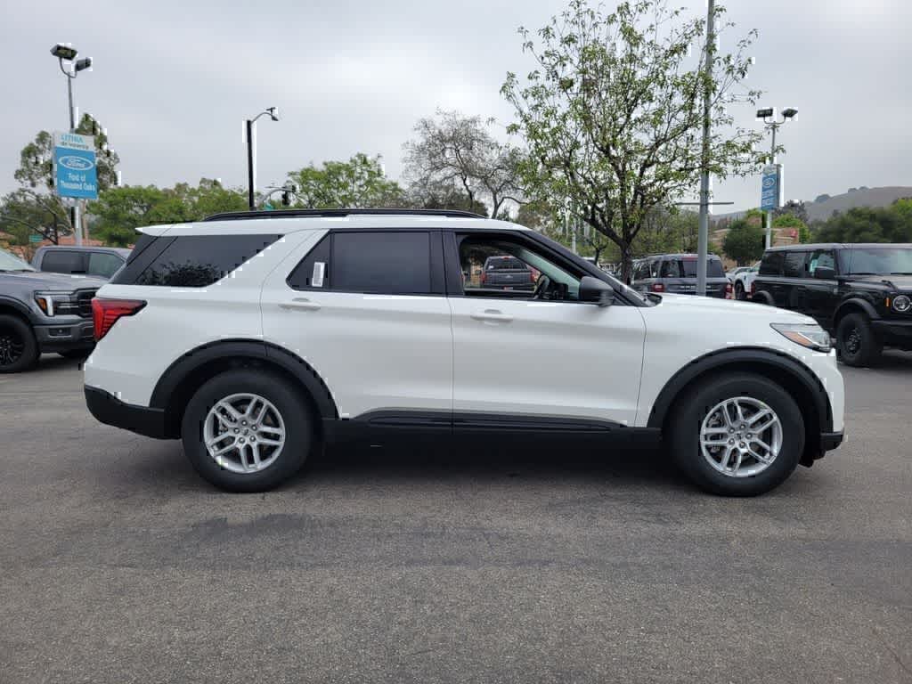 Thumbnail: 2026 Ford Explorer - 6