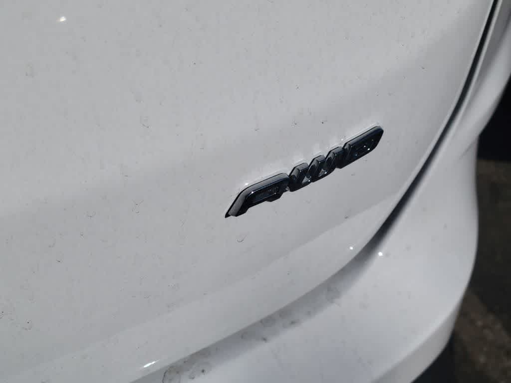 Thumbnail: 2022 Ford Edge - 7