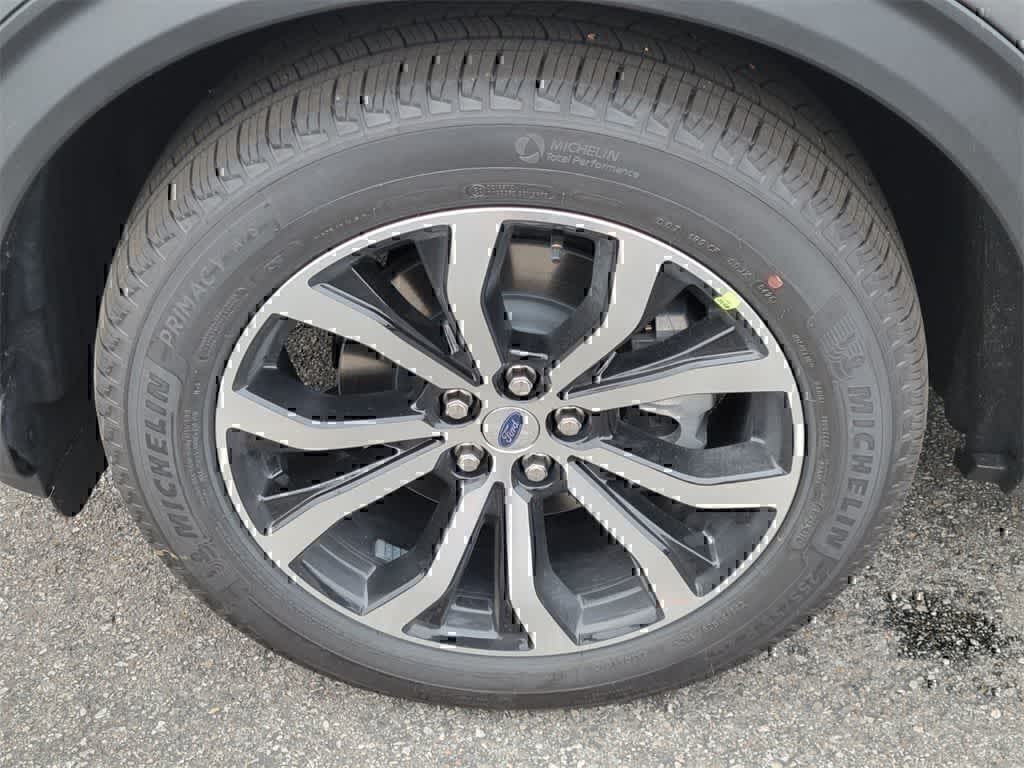 Thumbnail: 2026 Ford Explorer - 10