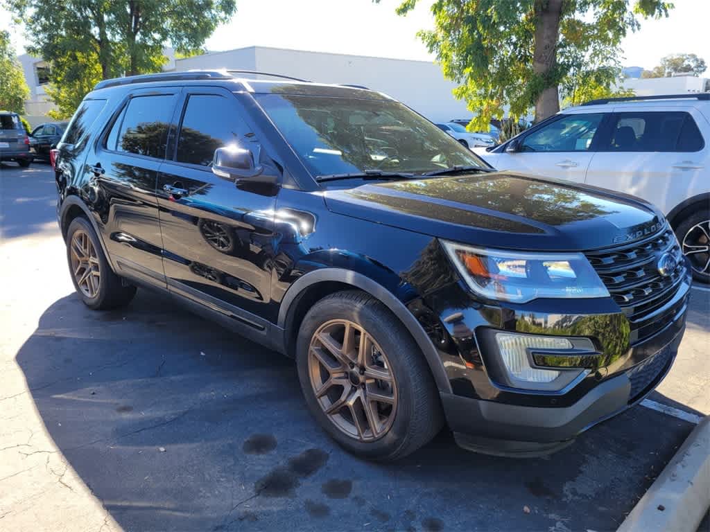 Thumbnail: 2017 Ford Explorer - 9